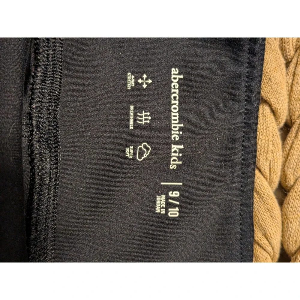 Abercrombie Kids Black High Waisted Active Leggings with Pockets Size 9/10‎
